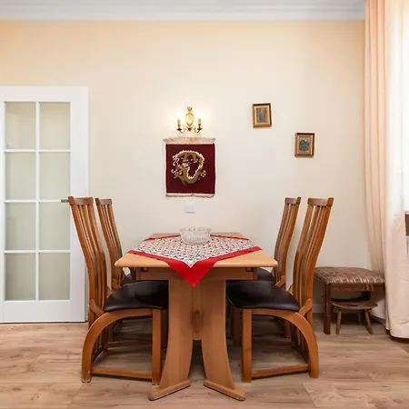 Kozia 5 By Homeprime Apartment Warsaw
